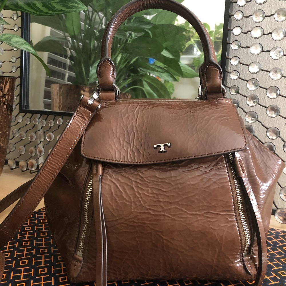 Tory burch half moon satchel crossbody